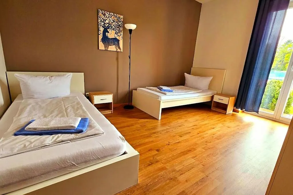 Apartment Number 3 Oberschleißheim