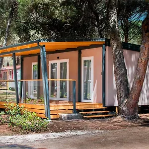 https://bi-village-luxury-new-mobile-home-2020-villa-buba.in-istria.net